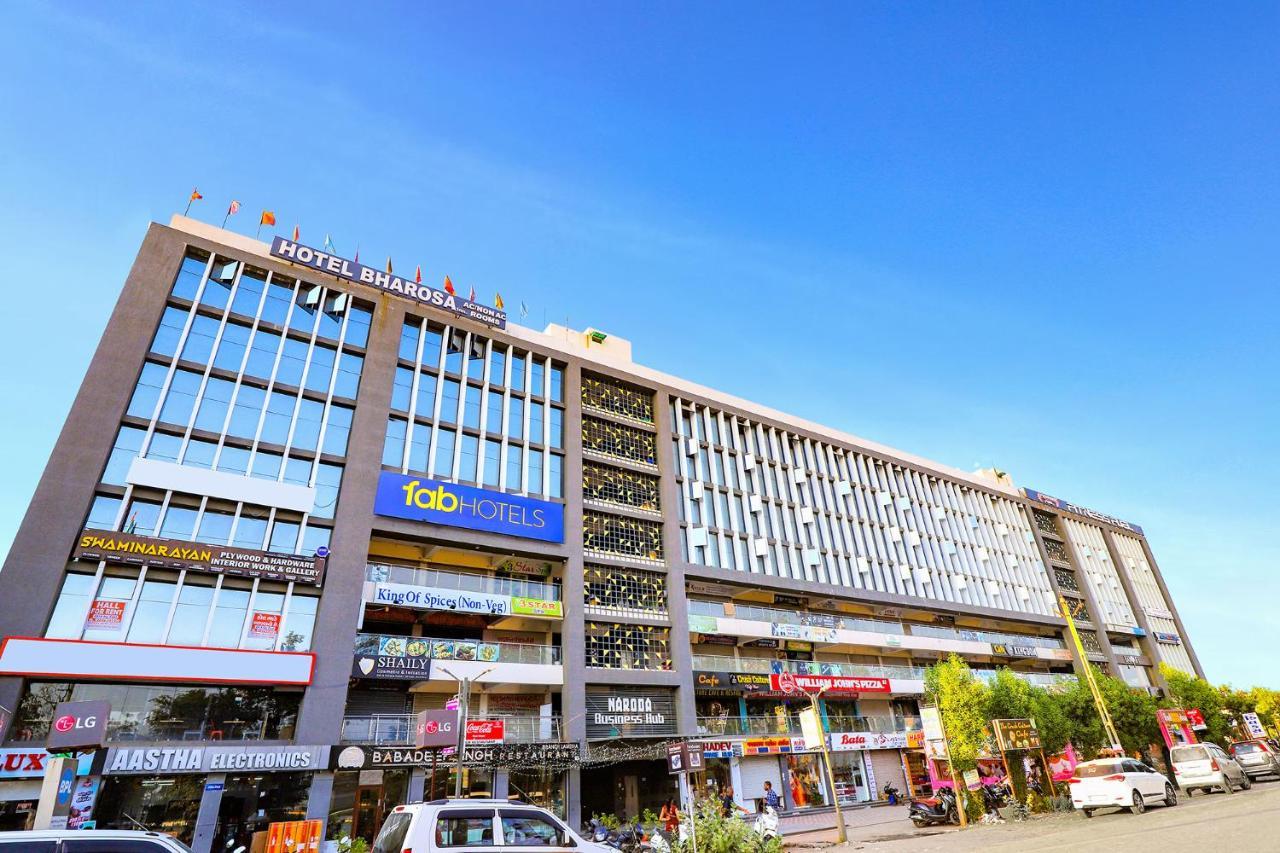 FabHotel Bharosa Inn Ahmedabad Exterior foto